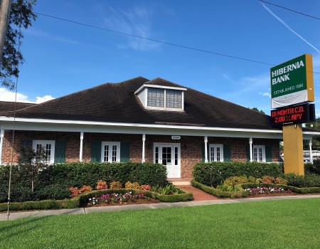 Hibernia branch exterior shot